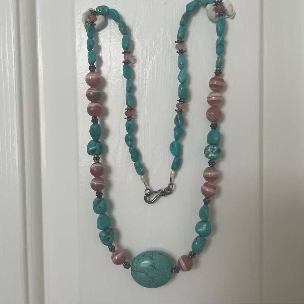 26” Chunky turquoise necklace - Picture 6 of 9